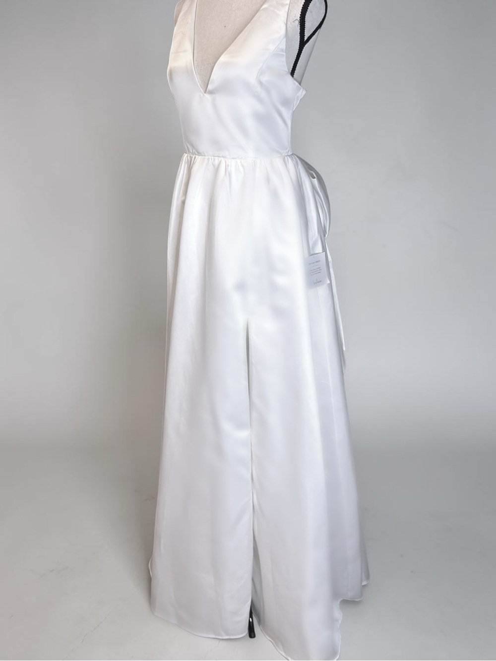 Lulus White Blissfully Beloved Ivory Backless A-Line Bow Maxi Dress Bride NWT M - Picture 5 of 8
